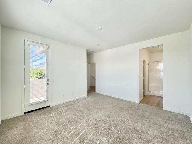 Building Photo - 9309 E Heaney Cir