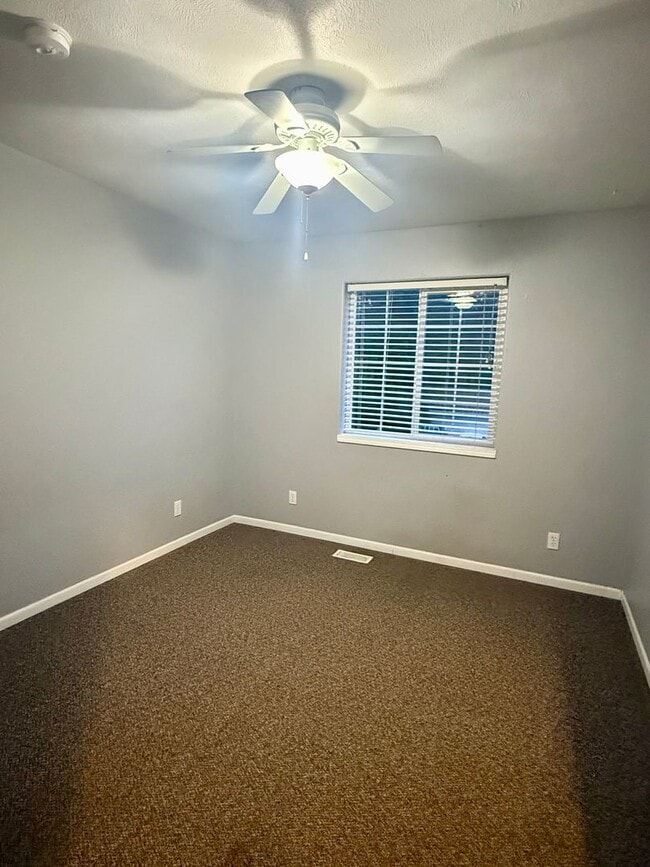 Building Photo - Cheney Home