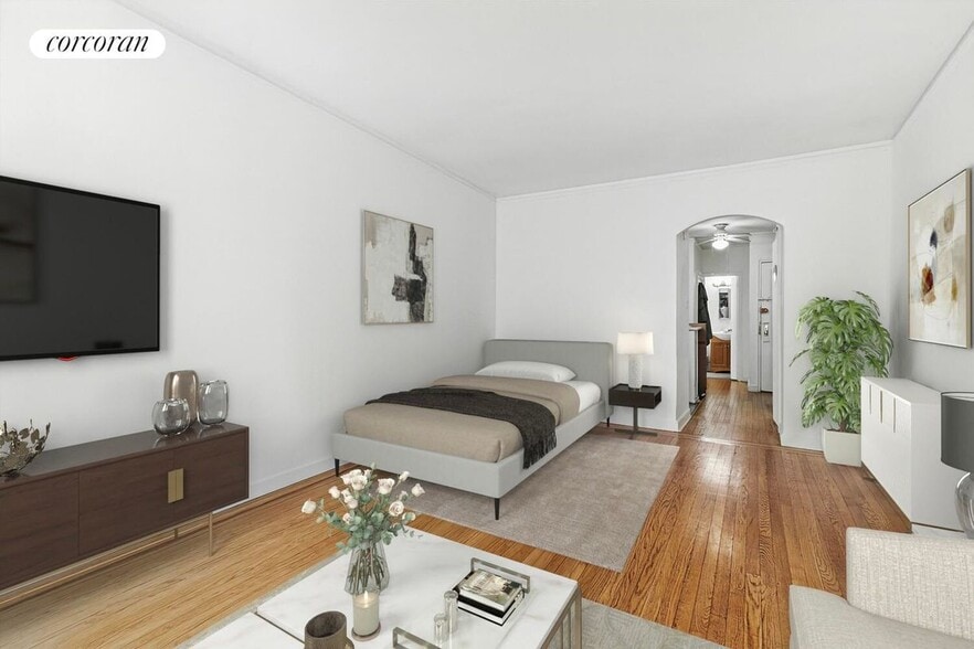 Building Photo - 343 E 51st St
