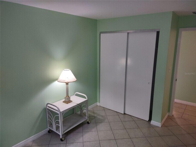 Building Photo - 1566 Pleasant Rd