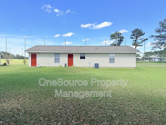 Building Photo - 2135 Hamilton St