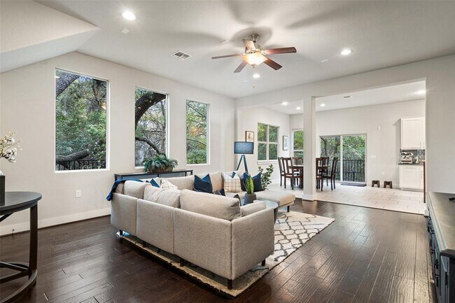 Building Photo - 12214 Cottage Promenade Ct
