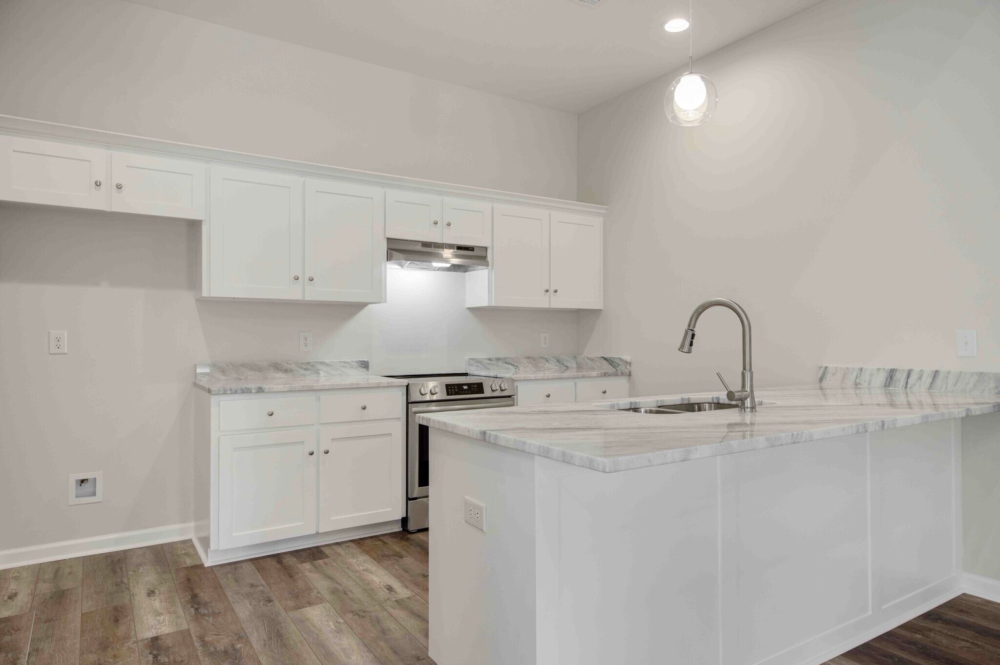 Building Photo - 105 Santa Marta Dr