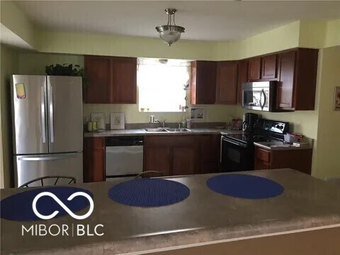 Building Photo - 17917 Cristin Way