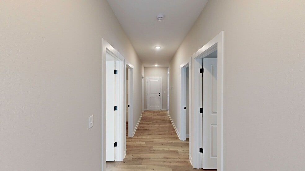 Building Photo - 2126 W Elk Ridge Ave