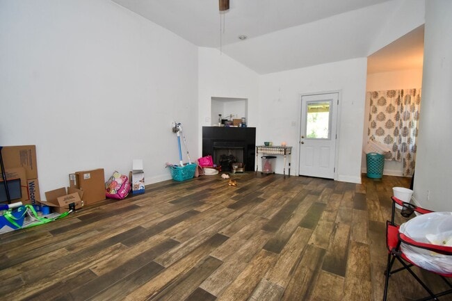 Building Photo - 3 Bed, 2 Bath Home in Ruston