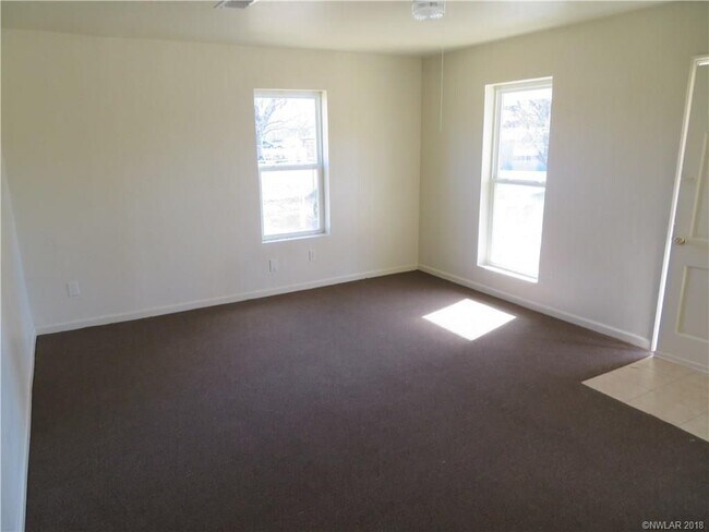 Building Photo - Section 8 only