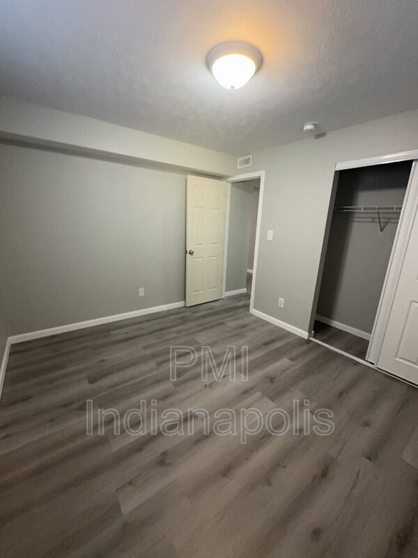 Building Photo - 6234 Eastridge Dr