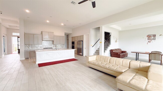 Building Photo - 5918 Emerald Ranch Ln