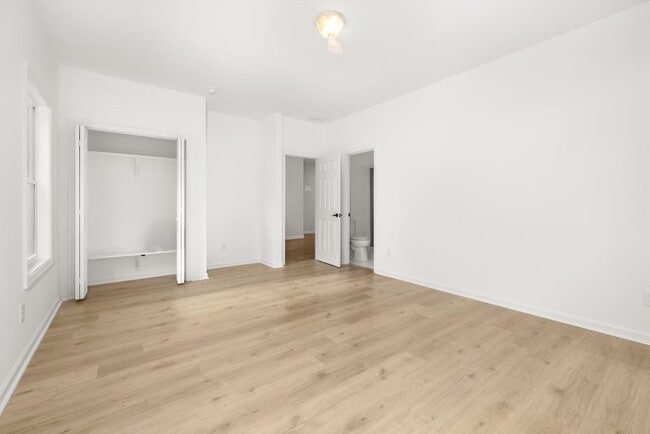 Building Photo - 4400 Ross Estates Ct SW