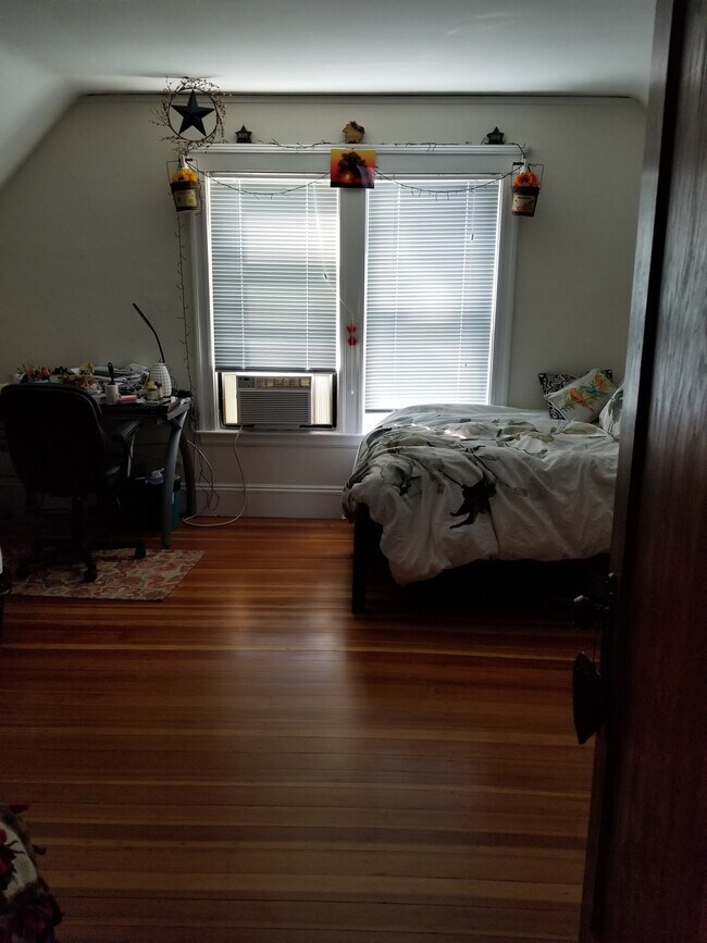 Building Photo - 29 Ricker Rd