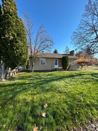 Building Photo - Beautiful House In Spokane Valley!!!! #1108