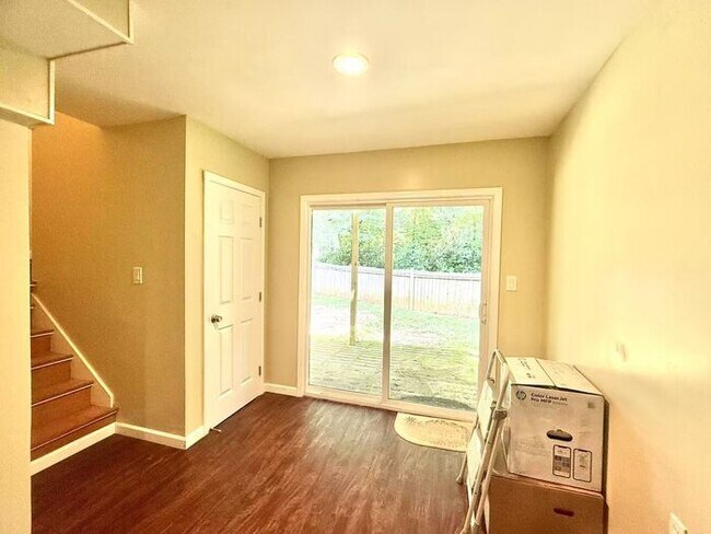 Building Photo - 2847 Ashbury Heights Rd