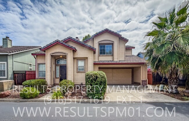 Building Photo - Great Elk Grove 2 Bedroom plus Loft Home