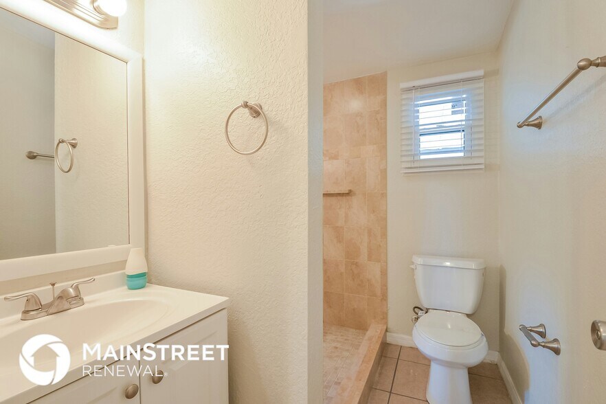 Building Photo - 4801 Bell Meade Dr