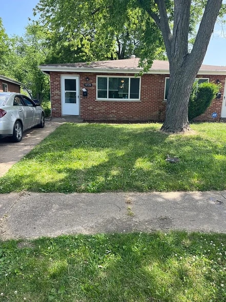 Building Photo - 10728 Tropic Dr