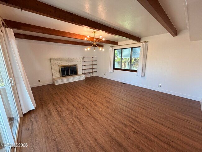 Building Photo - 751 Balzar Cir