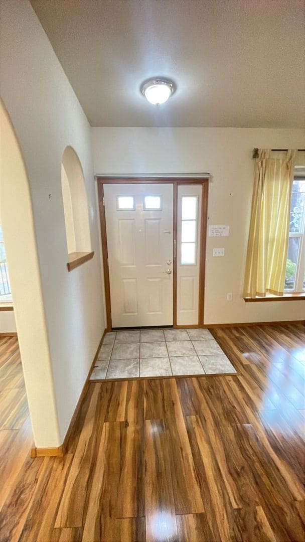 Building Photo - 1 Bedroom +Bonus Room, 1.5 bath Condo in Mountain Meadows Community!