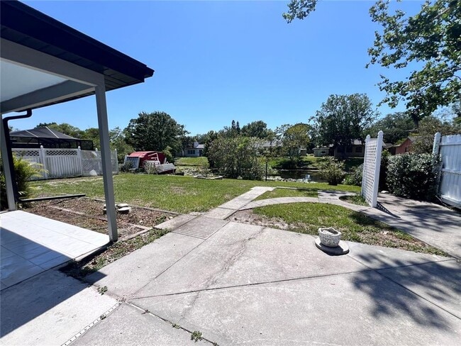 Building Photo - 3339 Van Nuys Loop