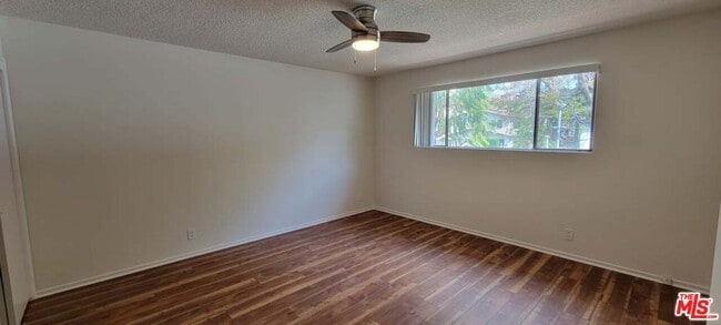 Building Photo - 1352 N Citrus Ave