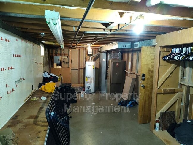 Building Photo - 803 Hot Springs Ave
