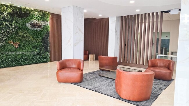 Building Photo - 250 174th St