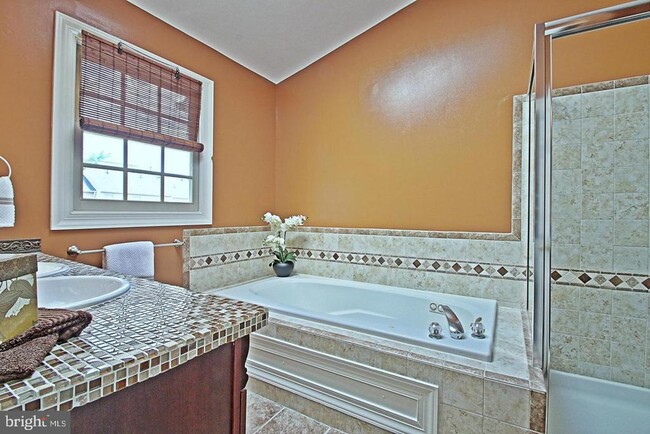 Building Photo - 20920 Stanmoor Terrace