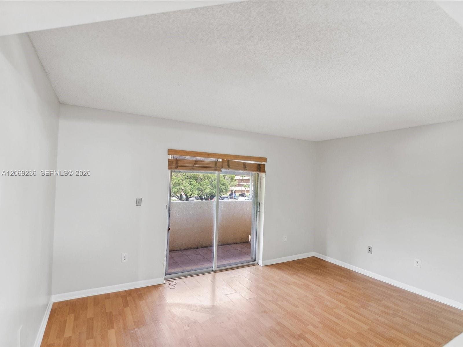 Building Photo - 390 NW 86th Pl