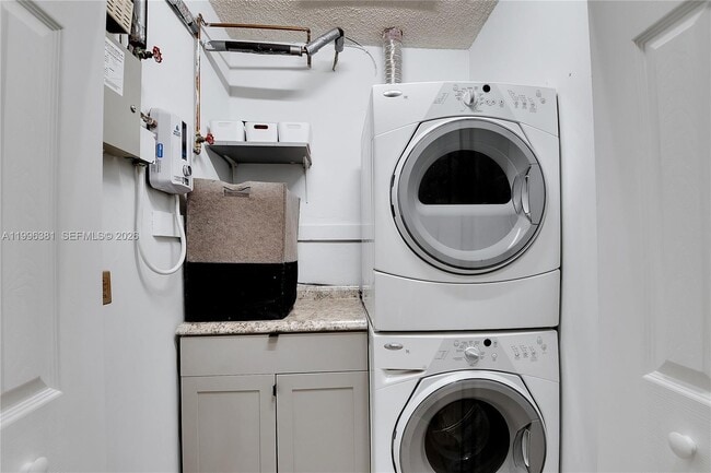 Building Photo - 11426 NW 4th Terrace