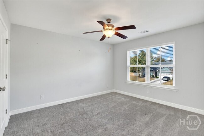 Building Photo - 289 Timberland Cir