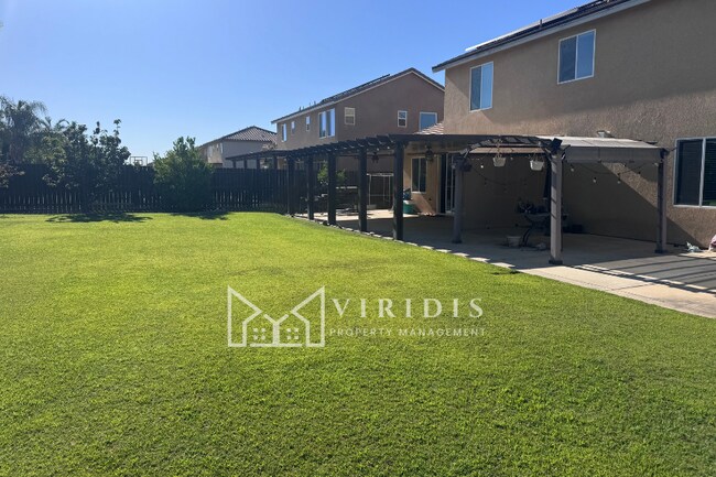 Building Photo - 15810 Quintero Pl