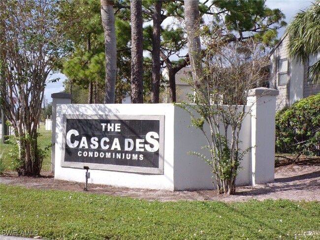 Primary Photo - 2031 Cascades Blvd