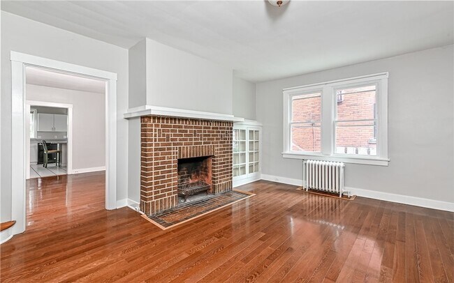 Building Photo - 1003 S Trenton Ave