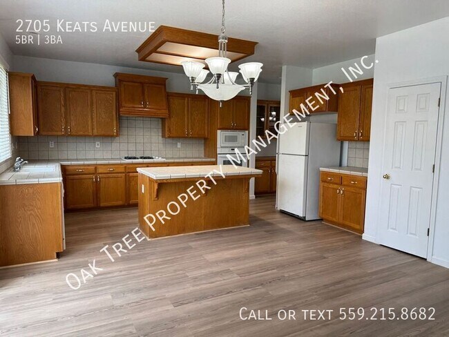 Building Photo - 2705 Keats Ave