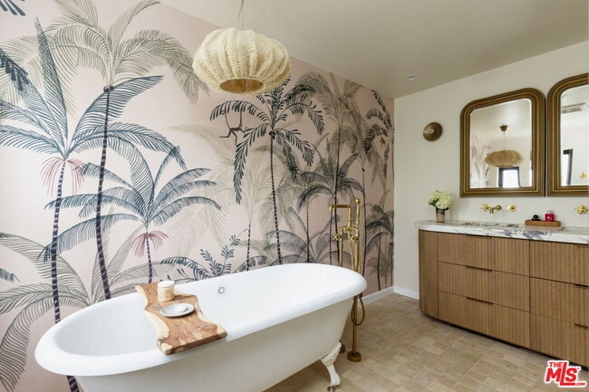 Building Photo - 29500 Heathercliff Rd