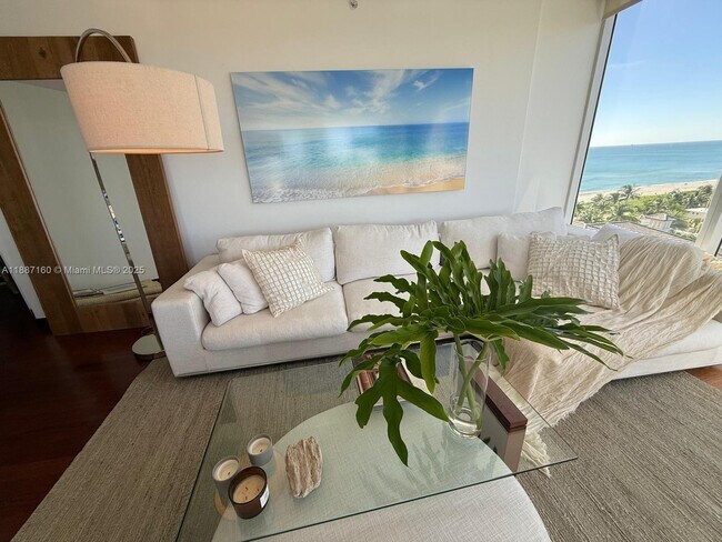 Building Photo - 4779 Collins Ave