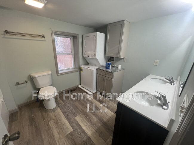 Building Photo - 34 N Lee St