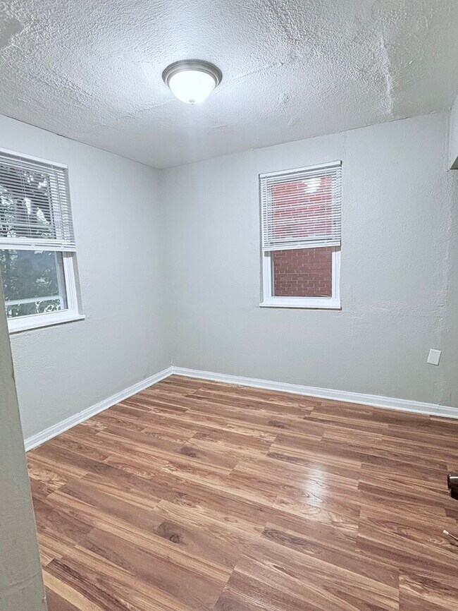 Building Photo - Lovely 3 beds 1 bath in Columbus