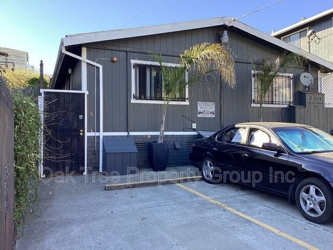Building Photo - 2225 23rd Ave