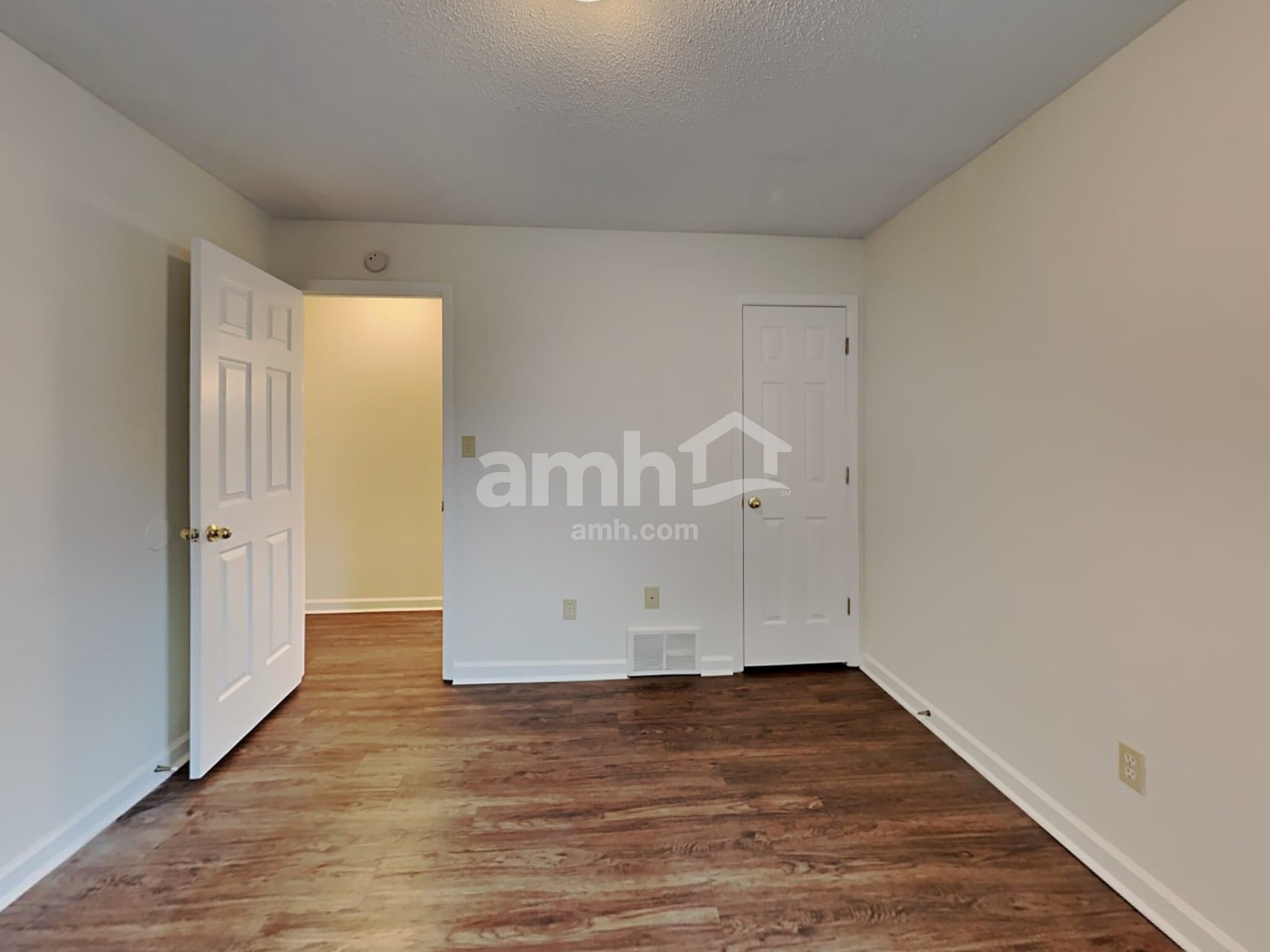 Building Photo - 1114 Green Fern Cv