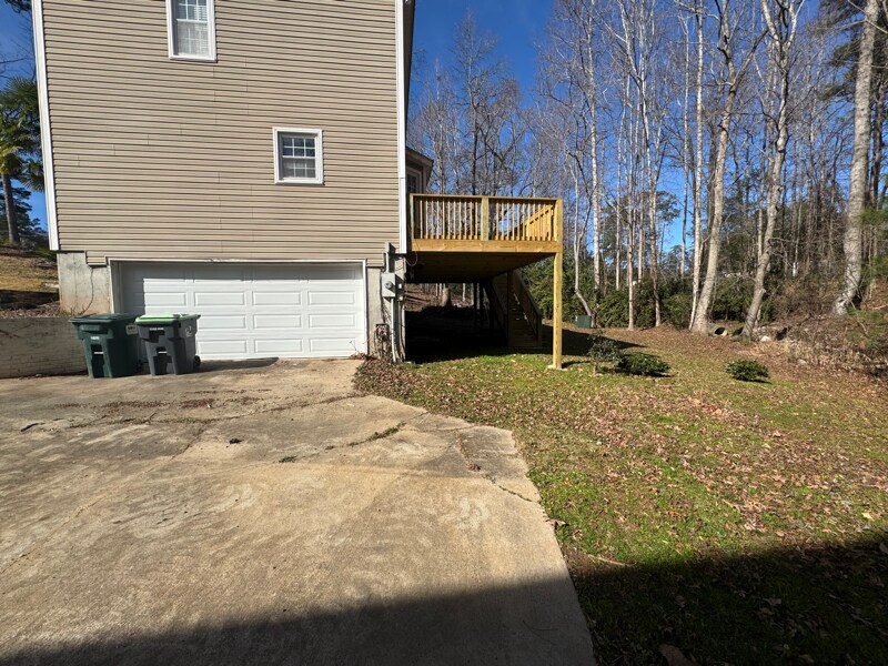 Building Photo - 245 Teesdale Ct