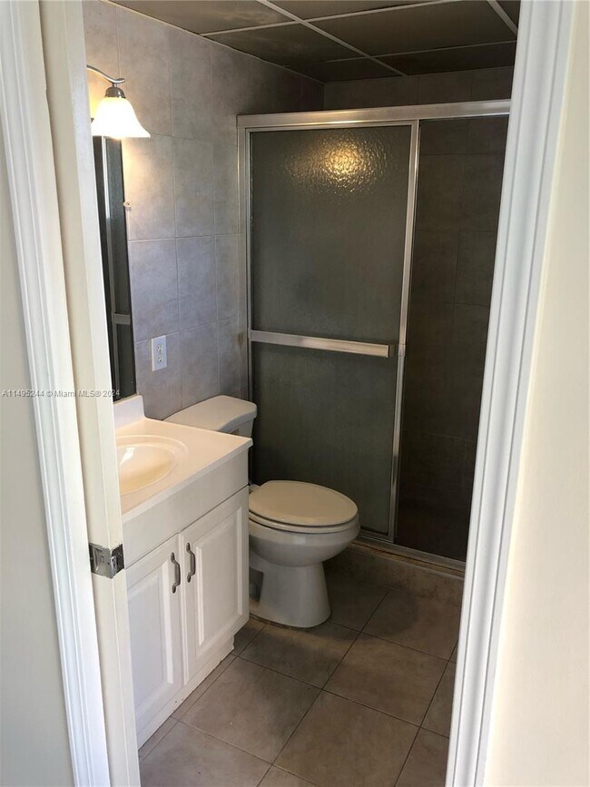 Building Photo - 8730 SW 133rd Avenue Rd