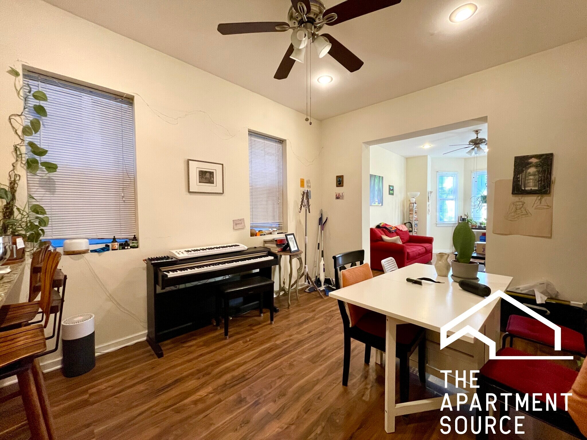 Building Photo - 1921 N Francisco Ave