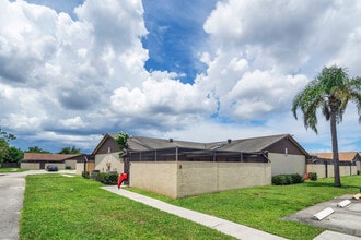 Building Photo - 4757 Sunny Palm Cir