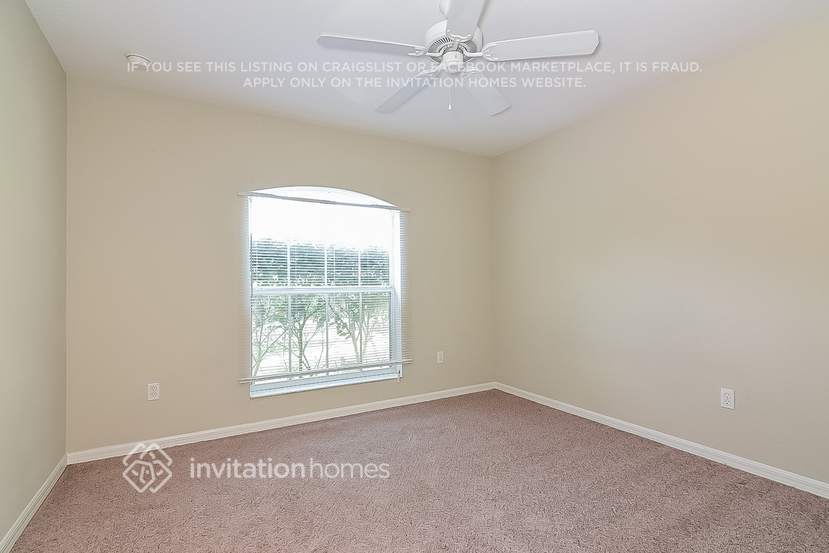 Building Photo - 6915 Glacier Ave