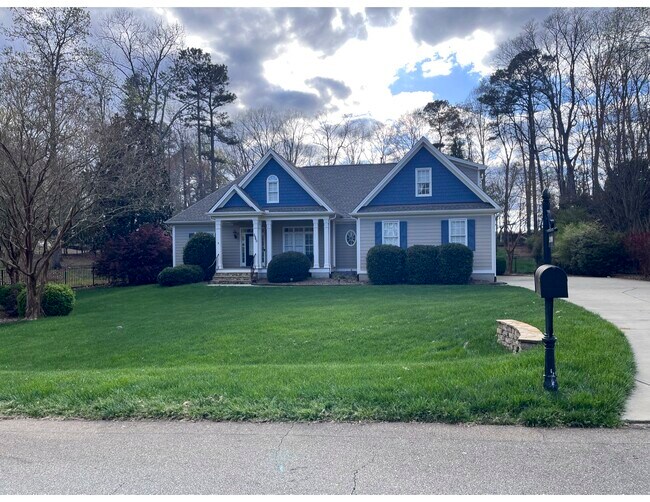 Primary Photo - 3940 Grandbridge Dr