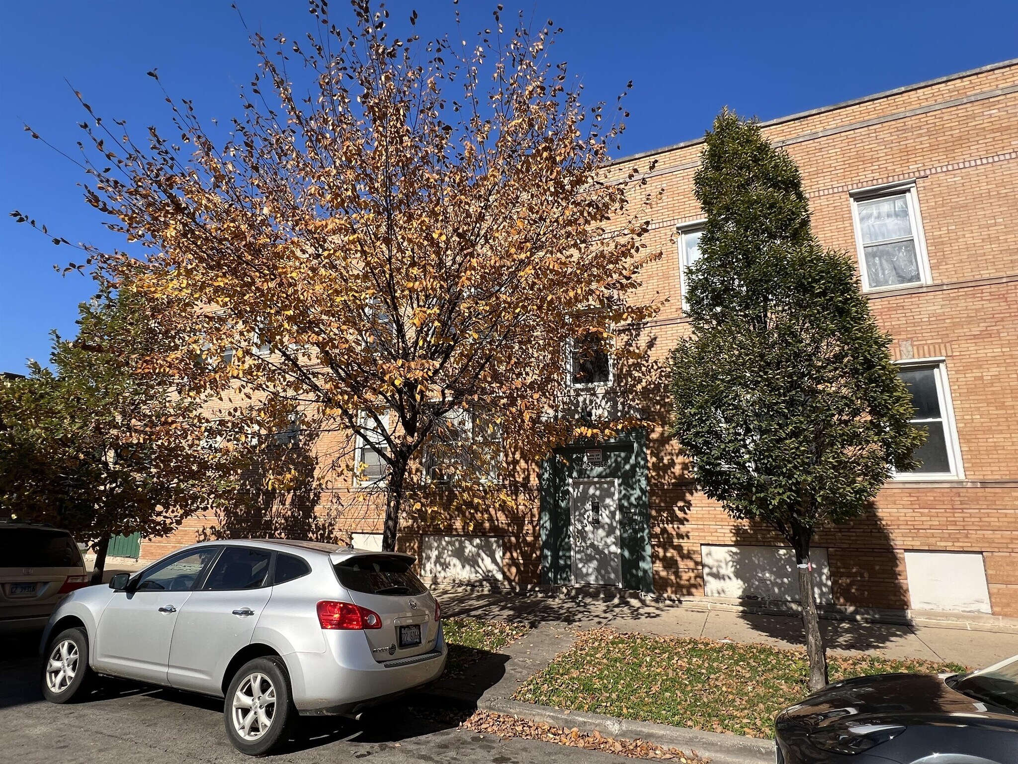 Building Photo - 4056 W Hirsch St