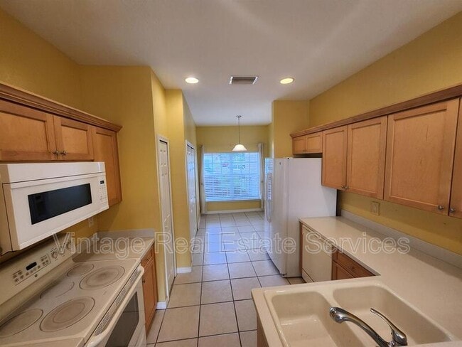 Building Photo - 11076 Winter Crest Dr