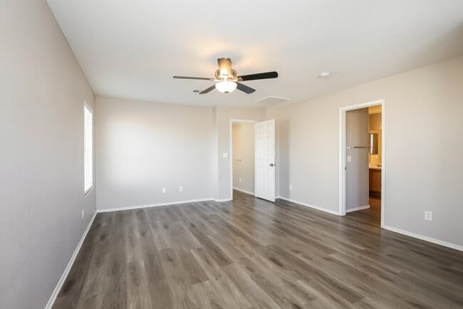 Building Photo - 9708 Maple Sugar Leaf Pl