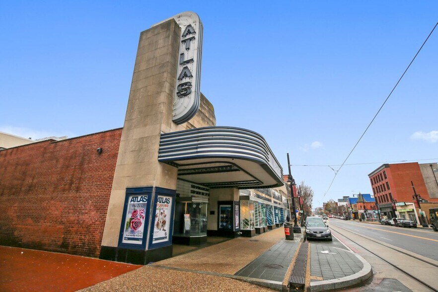 Building Photo - 1110 3rd St NE